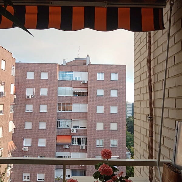 Móstoles de barandilla de hierro lacado toldosoceano 02