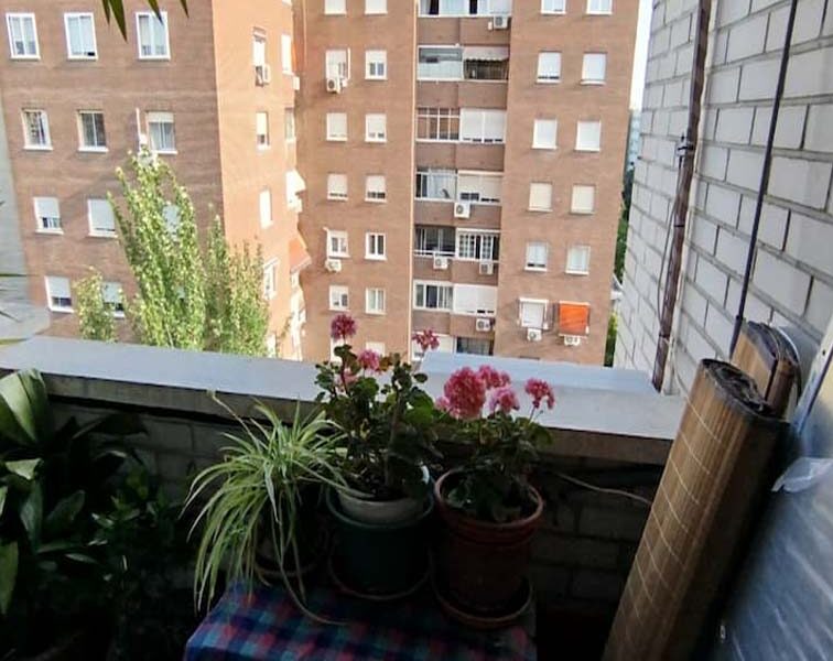 Mostoles de barandilla de hierro lacado toldosoceano 05