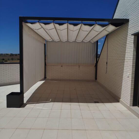 Instalación pérgola en Villanueva del Pardillo
